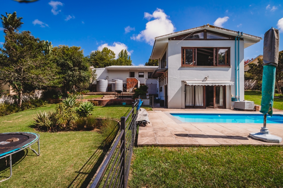 4 Bedroom Property for Sale in Twee Rivieren Western Cape